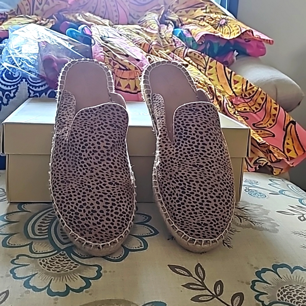 Womens Shoes
